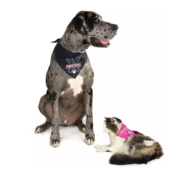 Snoop Doggie Doggs Single Reversible Bandana Mic Drop Pink Black Size: Small - Picture 6 of 7